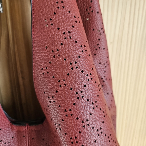 Montana West Burgundy Tote - Picture 2 of 5